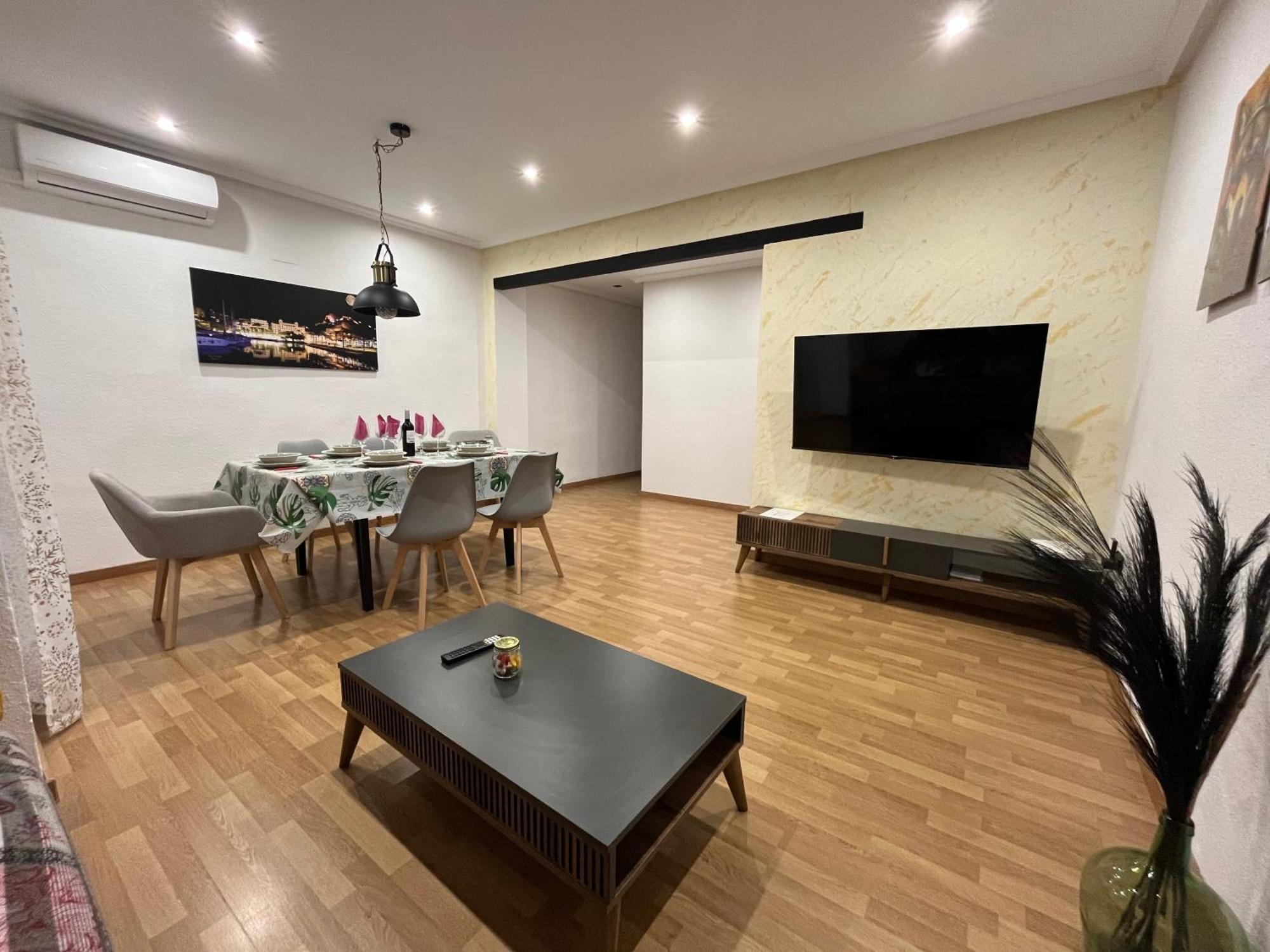 Marqplace Beach Free Parking And Ac Alicante Exterior foto